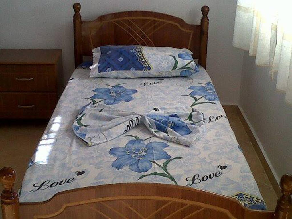 Residence Jazoj Vlorë Esterno foto