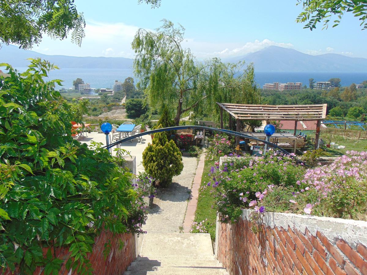 Residence Jazoj Vlorë Esterno foto