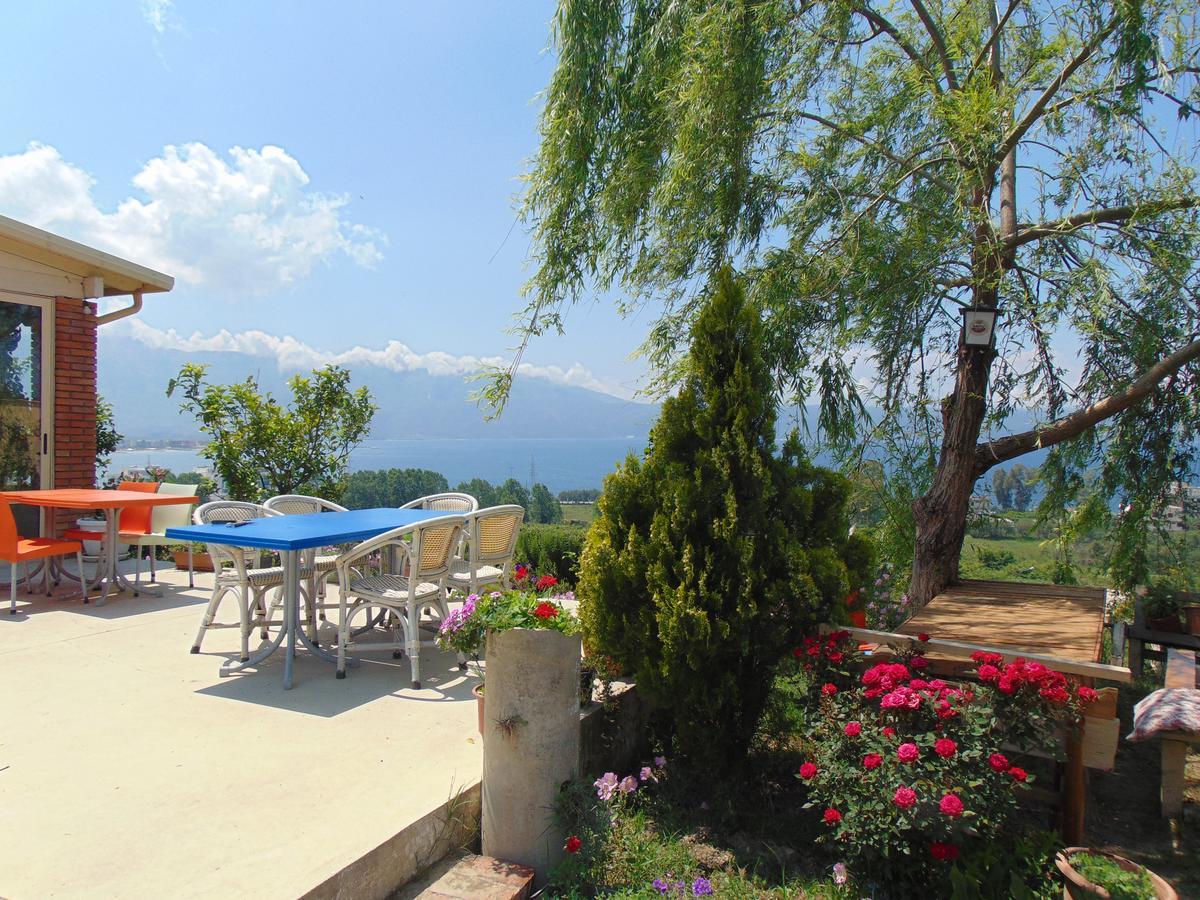 Residence Jazoj Vlorë Esterno foto