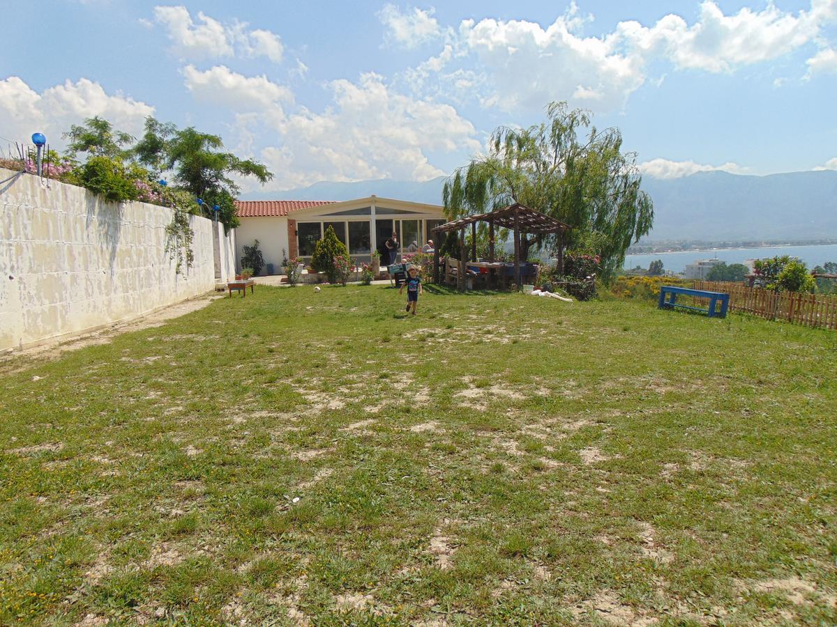 Residence Jazoj Vlorë Esterno foto
