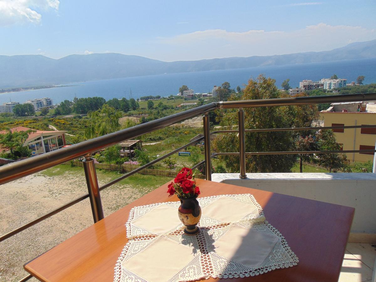 Residence Jazoj Vlorë Esterno foto