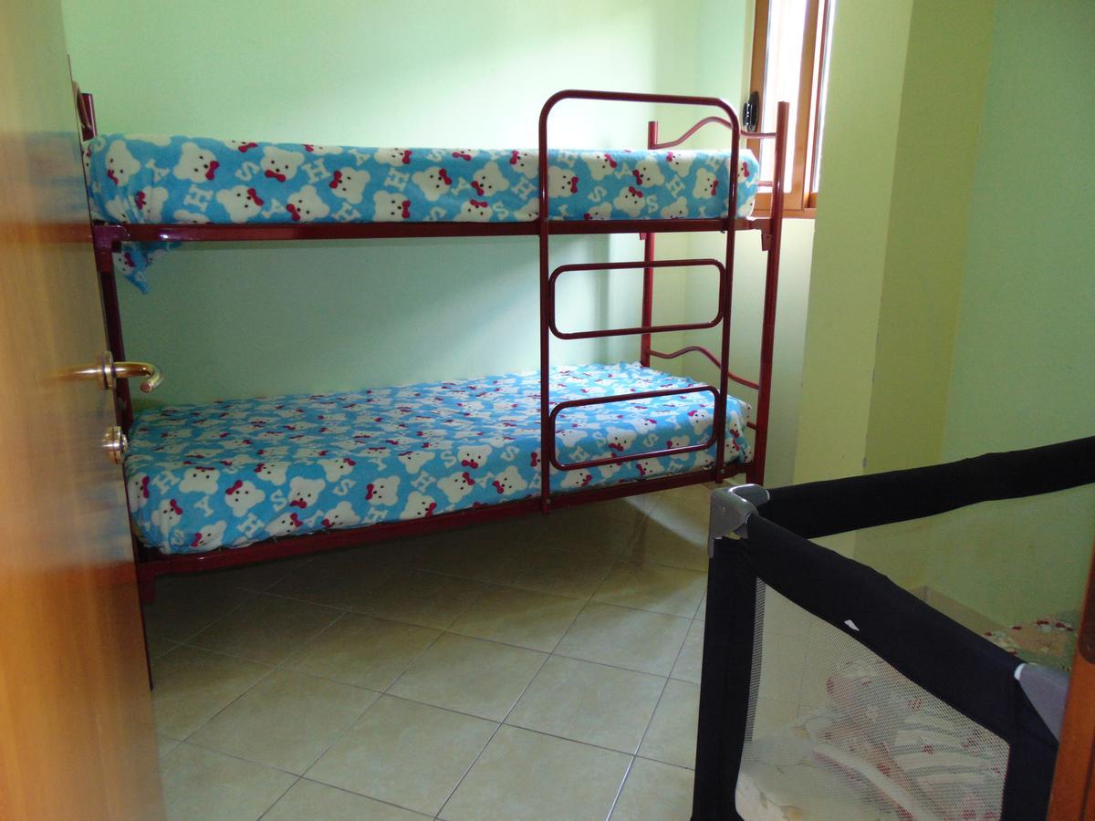 Residence Jazoj Vlorë Esterno foto
